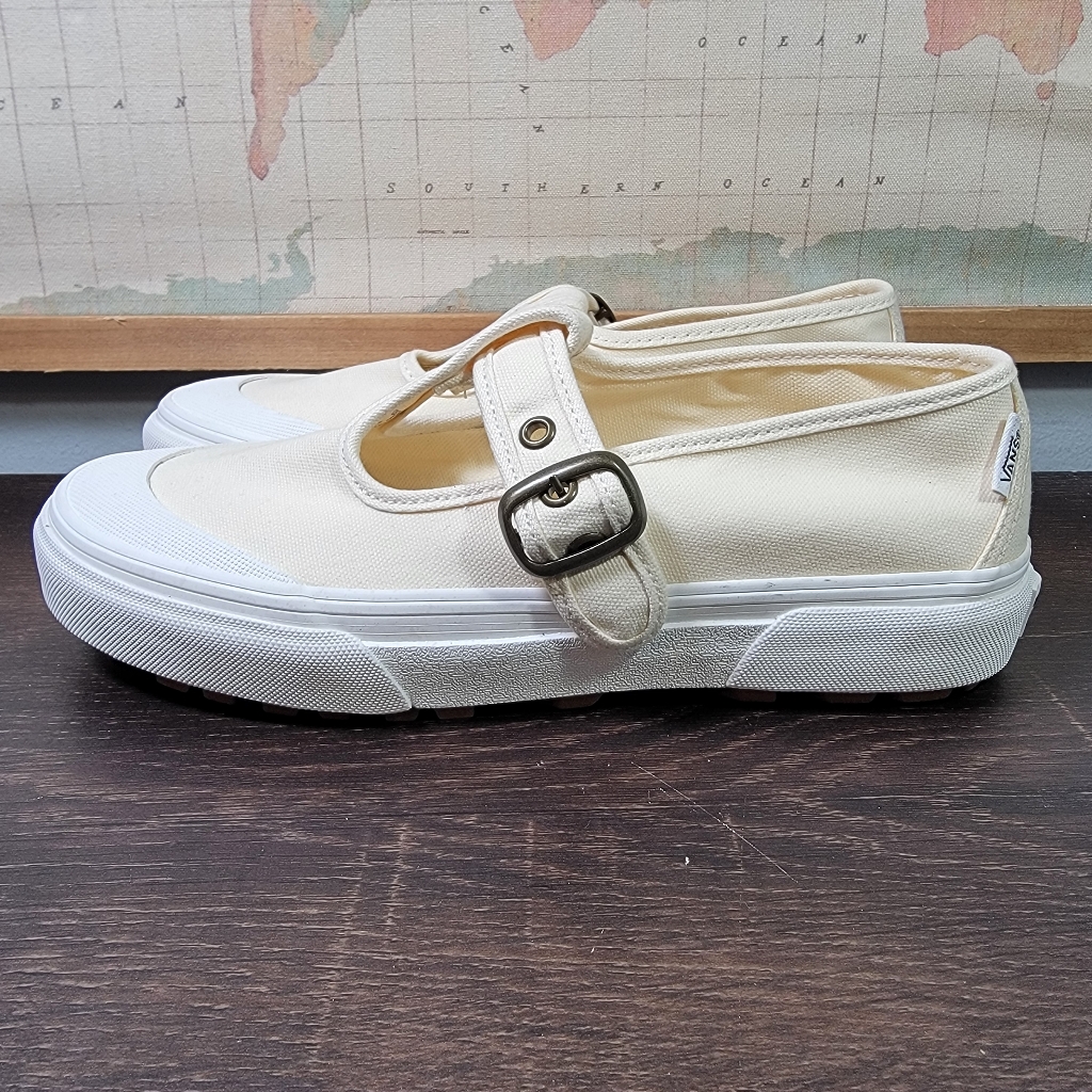 Brand New Vans Style 93 Cream White Mary Jane Sneakers Womens Size 80